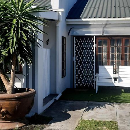 Shark Cove Little Cottage Kleinbaai エクステリア 写真