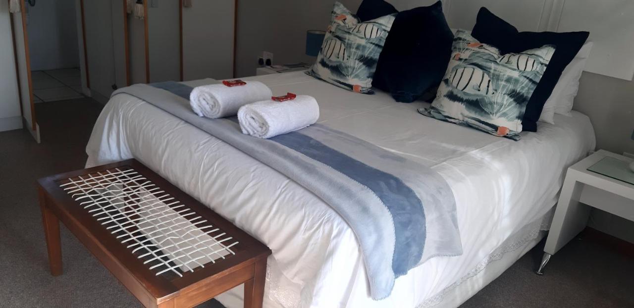 Shark Cove Little Cottage Kleinbaai エクステリア 写真
