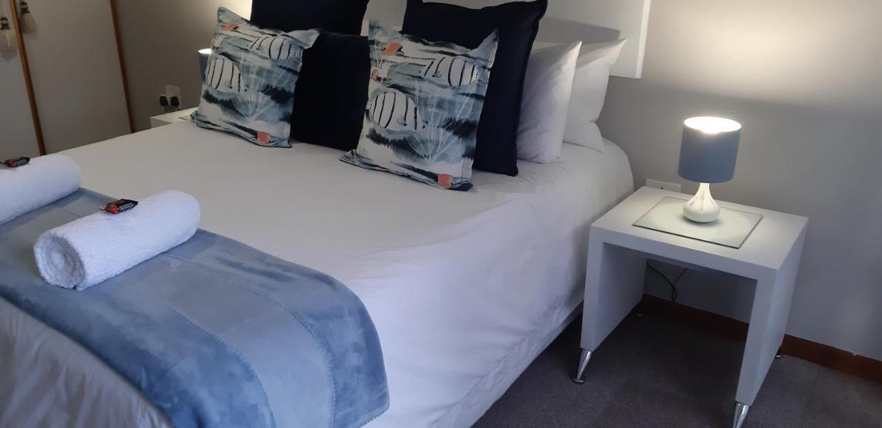 Shark Cove Little Cottage Kleinbaai エクステリア 写真